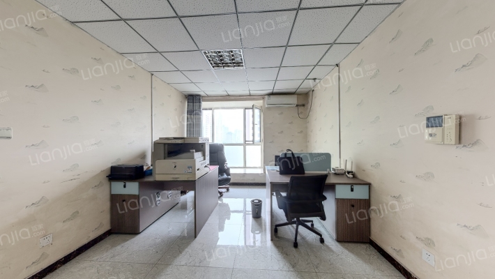 众美欢乐汇商务公馆二手房实景图