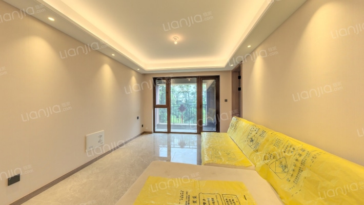 中旅万科城三期二手房实景图