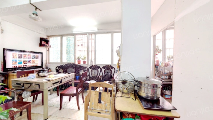 江燕路二手房实景图