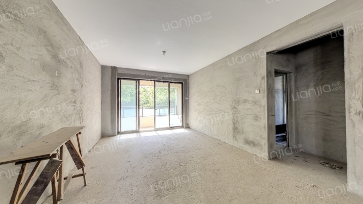 金地湖山大境二期二手房实景图