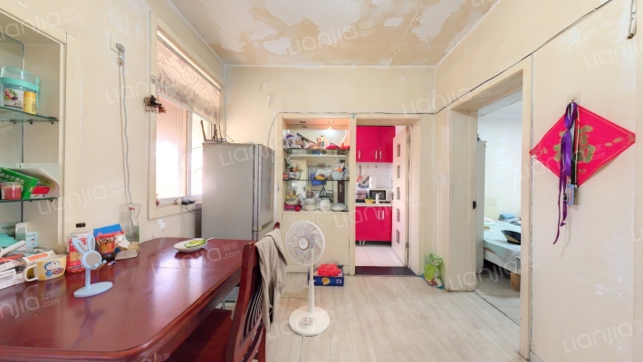 芙阁新村二手房实景图