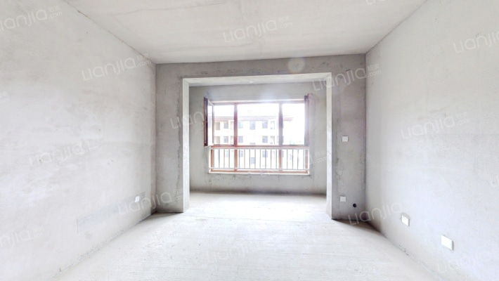 品悦江南二手房实景图