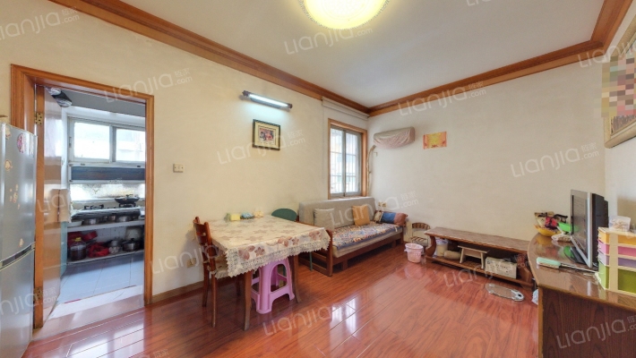 安石路公交宿舍二手房实景图