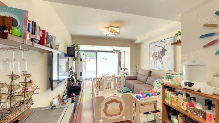 金地湾流域（二期569弄）二手房实景图