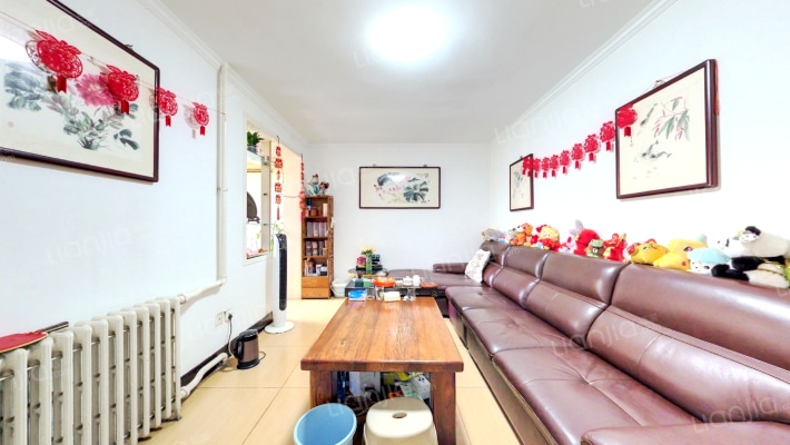 时尚街区东区二手房实景图