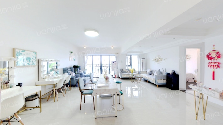 凯蓝滨江华府二手房实景图