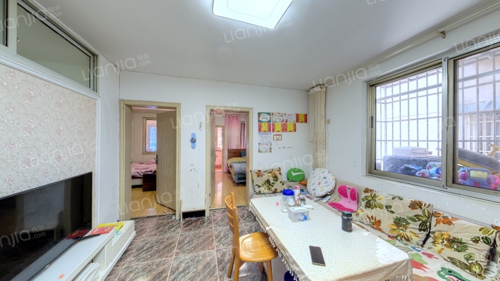 中意花苑二手房实景图