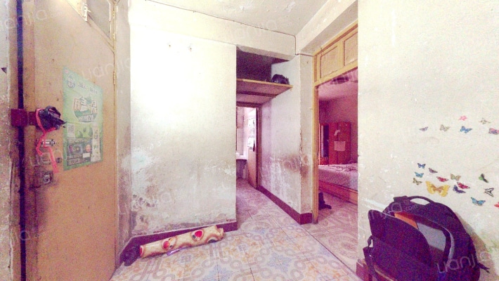 模范三村二手房实景图