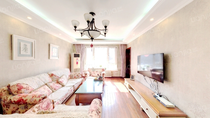 新世界花园朗悦居二手房实景图