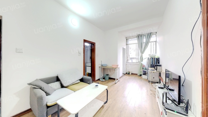 横过街楼街74号二手房实景图