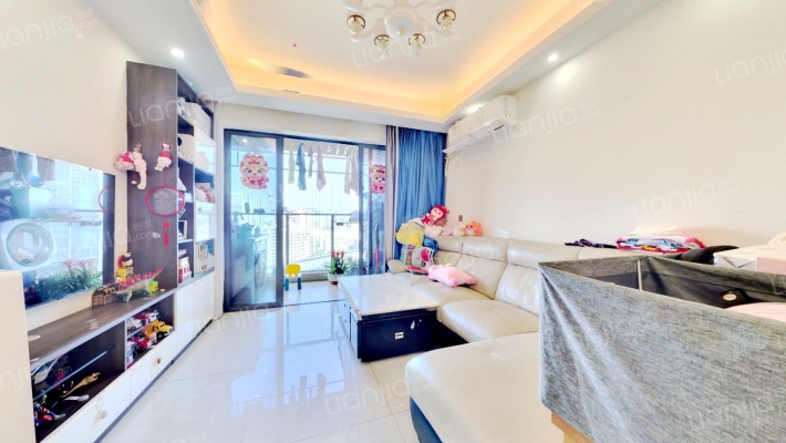 鸿荣源尚峻御园二手房实景图