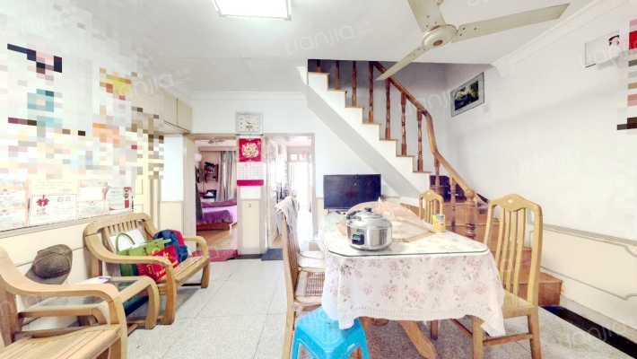 晒谷场二手房实景图