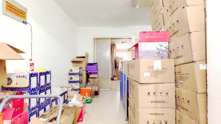 简爱十六楼二手房实景图