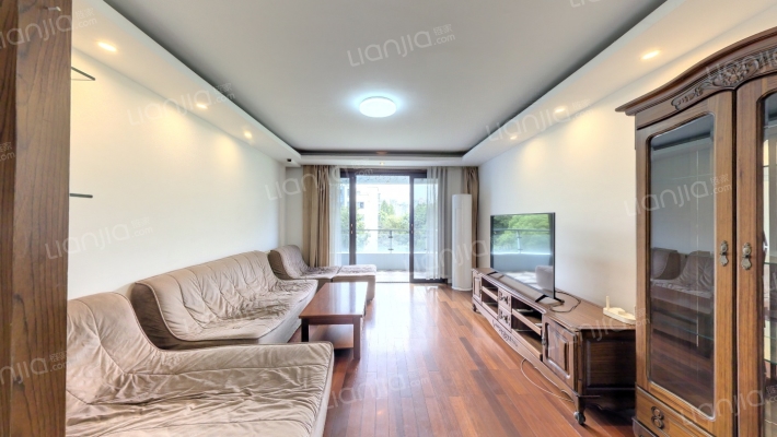 万科假日风景99弄二手房实景图