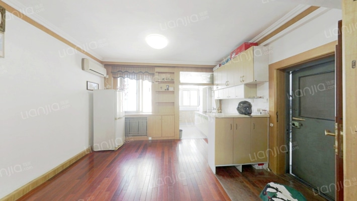 长江路南五巷小区二手房实景图