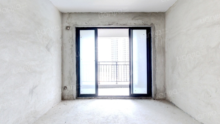 宇宏健康花城三期二手房实景图