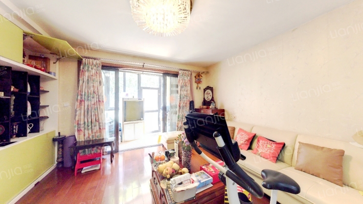 山水国际二手房实景图