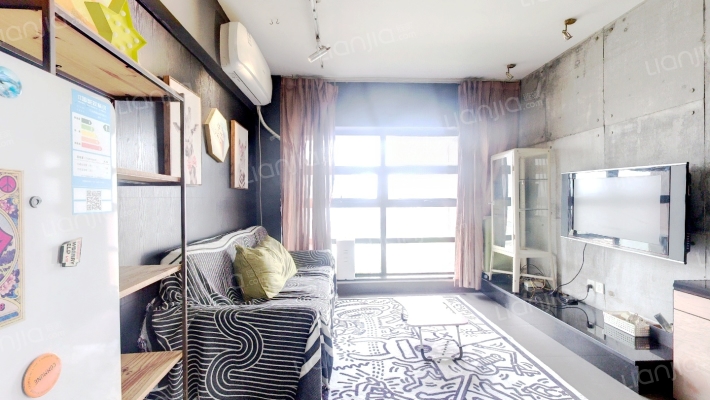 圣安卓国际公寓二手房实景图