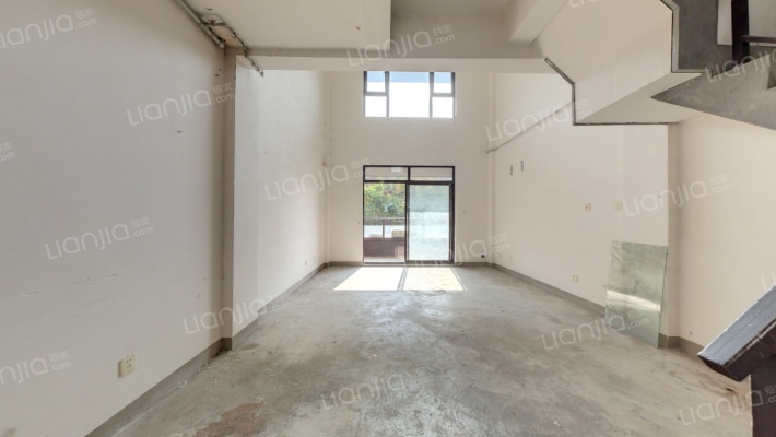 绿地远香湖1号二手房实景图