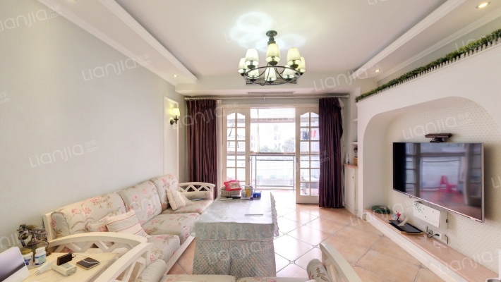 四季花都二手房实景图