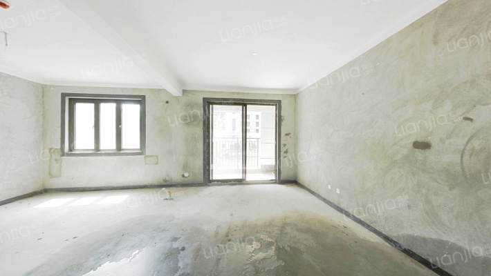 世茂云图二手房实景图