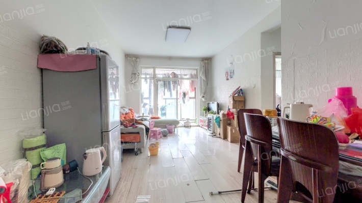 上锦康城A期二手房实景图