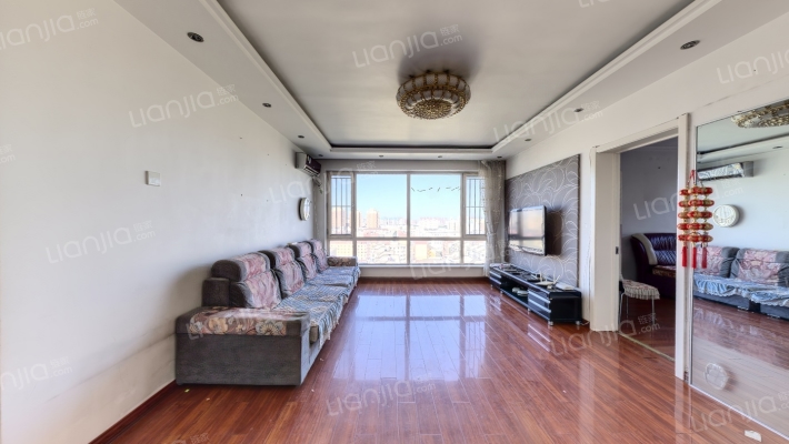 龙泰富苑二手房实景图