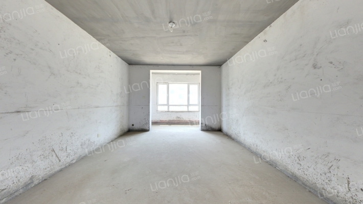 新港家园二手房实景图