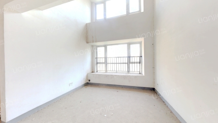 同景国际P组团二手房实景图