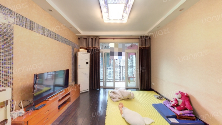 华府春城二手房实景图