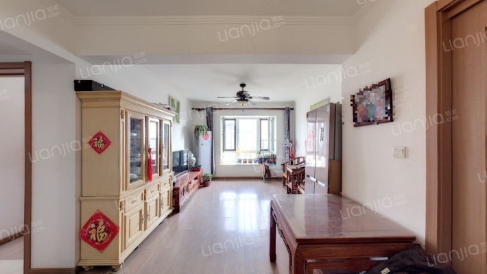 万科新梅江柏翠园二手房实景图