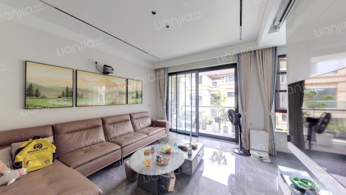 九天藏珑二手房实景图