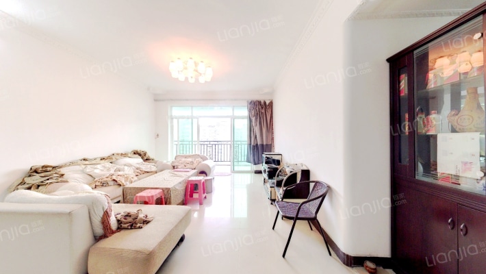 景观花园二手房实景图