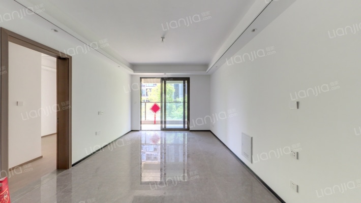 保利湖光印二手房实景图