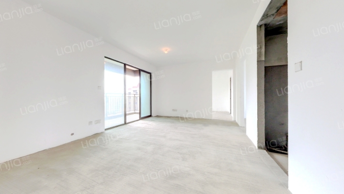 越秀亲爱里二手房实景图