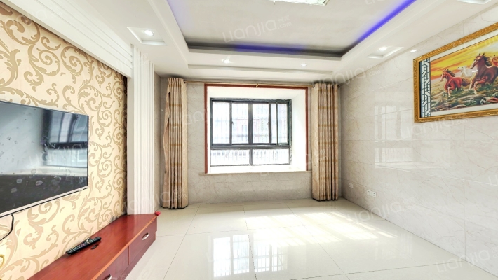 新雅花园二手房实景图