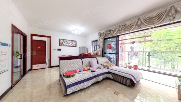 越秀滨海隽城二手房实景图