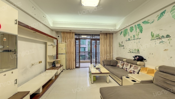 嘉逸华庭二手房实景图