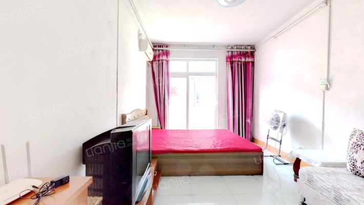 西十里铺南路17号院二手房实景图