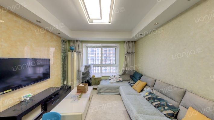 雪溪苑B区二手房实景图