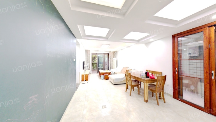 绿茵温莎堡二手房实景图