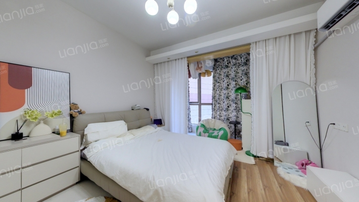 德盈国际广场二手房实景图