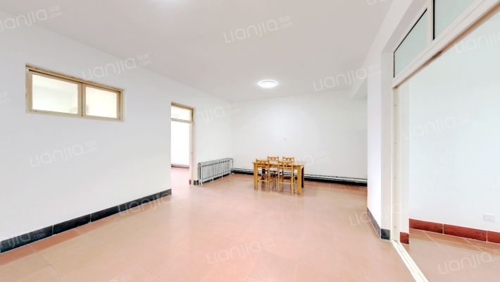 制锦市少年路二手房实景图