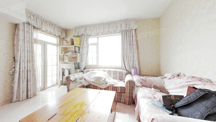 蔚蓝群岛一期二手房实景图