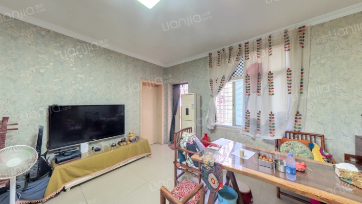 南山路二手房实景图