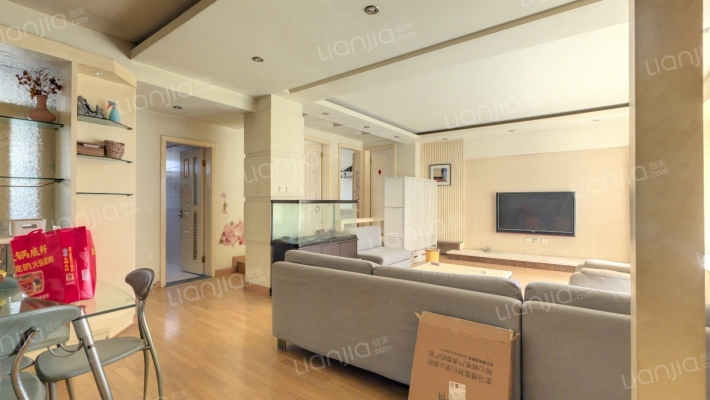 蔚蓝天地二期二手房实景图