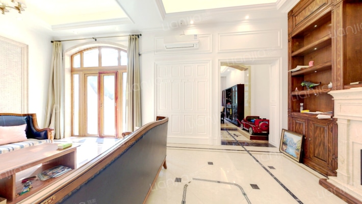 红星海一期原墅二手房实景图