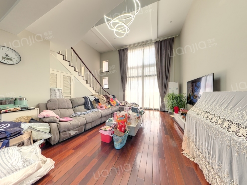 整租·新馨花园 5室2厅 复式 南