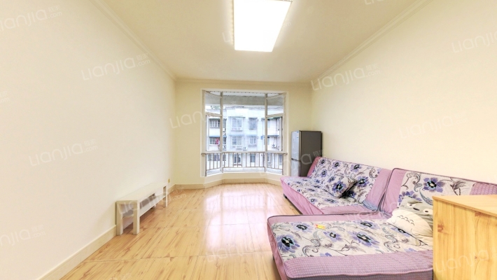 亲河名居B区二手房实景图