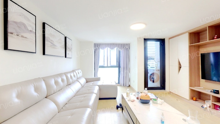 前海枫叶大厦二手房实景图